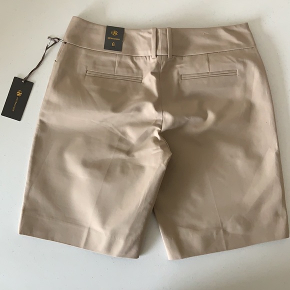 Outback Red Khaki Metro Shorts - Picture 2 of 2